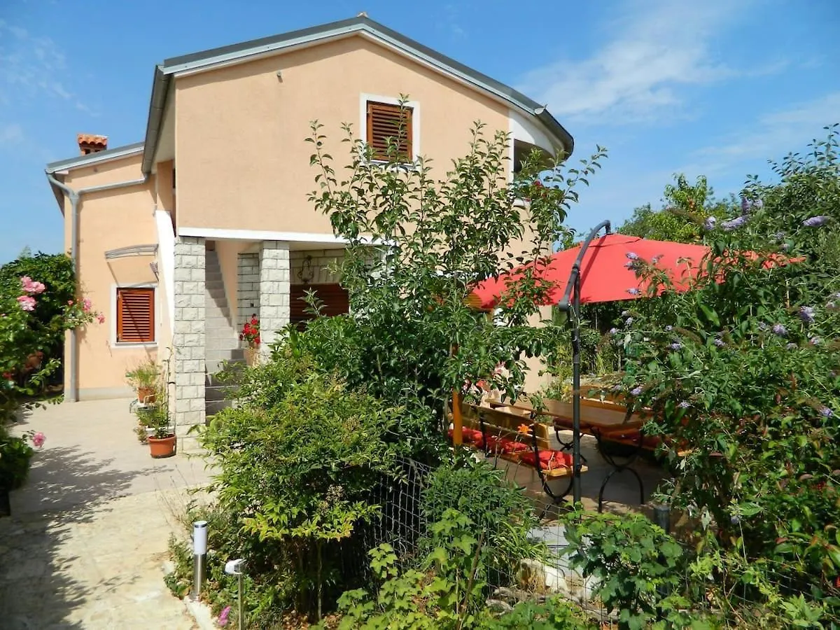 Fazana Local Family Apartment